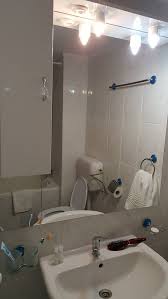 Hotel dobru 3* este situat la aproximativ 200 metri de izvoarele curative din staţiunea slănic, la 200 metri de parcul central slănic moldova. Hotel Dobru Rooms Pictures Reviews Tripadvisor