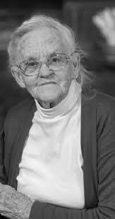 Maxine Mercer's Instagram, Twitter & Facebook