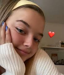 Flood Gates Are Open! Hangout With Russell 🙌 · Selling Online