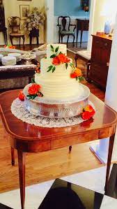 Bakery, pastry shop, gas station. Wedding Cake By Edgar S Bakery Of Birmingham Flowers By Cynthia Doubet Of Huntsville Al Cake Desserts Bakery