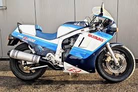 Suzuki Gsxr1100 Review Modern Classic Buyers Guide