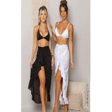 Para um churrasco à beira da piscina, por exemplo, pode ser uma ótima aposta. Sol Mar Cia Saida De Praia Luxo