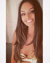 Love Island's Kem Cetinay and Kendall Rae Knight cosy up