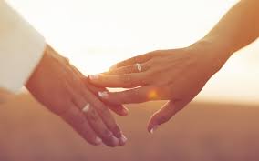 تحميل خلفيات الزوجان في الحب اليدين الزفاف خاتم الزواج عريضة