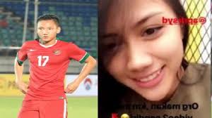 View the player profile of syahrian abimanyu (madura united) on flashscore.com. Tag Syahrian Abimanyu Pemain Muda Ini Cetak Gol Indah Ternyata Ini Sosok Cantik Penyemangatnya Tribun Manado