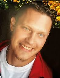 Cody Ellington's Instagram, Twitter & Facebook