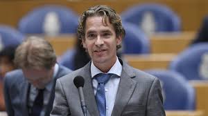 Bas van 't wout ретвитнул(а) ministerie van economische zaken en klimaat. Vvd Kamerlid Bas Van T Wout Nieuwe Staatssecretaris Van Sociale Zaken Rtl Nieuws