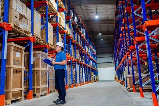 Kho ngoại quan là gì? Kho ngoại quan có phải khu phi thuế quan?