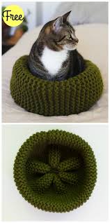Make this crochet cat bed using the cotton jersey knit fabric, crochet 4 yards of it in white and 2 yards in red, and choose the 60 wide fabric. Cat Bed Free Knitting Pattern
