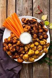 Vegane Buffalo Wings Aus Blumenkohl Und Keiner Merkt S Vegan Mom By Anna Elisie Rezepte Mit Blumenkohl Buffalo Wings Aus Blumenkohl Blumenkohl Vegan