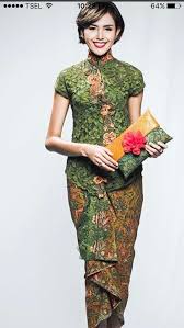 Pin Oleh Nadira Nk Di I Batik Pakaian Wanita Model Baju Wanita Pakaian Wanita Bunga