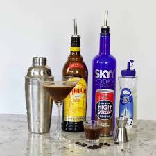 Pour a little chocolate syrup into a shallow bowl. Espresso Martini Kahlua Drink Recipe Homemade Food Junkie