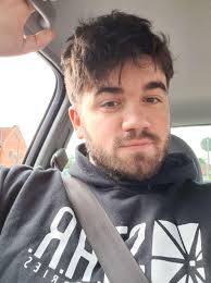 Lange Haare oder kurz? Bart oder kein Bart? Jeglicher Rat und/oder  Vorschläge sind willkommen! : r/malegrooming