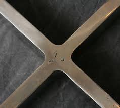 127 Knoll Barcelona Coffee Table Lot 127