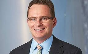 Shell YK Başkanlığına Andrew Mckenzie atandı