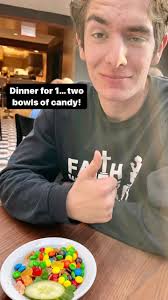 Leslie Nix (@lesliedelights) • Instagram photos and videos