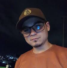 Una lam3ntable y trágic4 historia ha conmovido a Quetzaltenango, Guatemala.  Una mujer identificada como Glendy Maybeli Esquivel, de 32 años, f4lleció  de un paro cardíaco dentro de un hot3l. Según el reporte