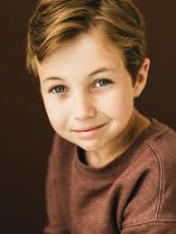 A few of our favorite new headshots of Mason! Thank you @tayandbaystudios  for working your magic. We love them! Which is your favorite…1,2,3,4,5,6,7?