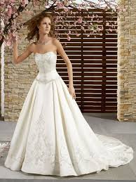 Pisos madrid alquiler venta compartir. Alquiler De Vestidos De Novia Tiendas En Madrid Barcelona Valencia