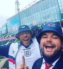 Euro 2020: Rob Beckett hailed a hero for filming his VERY rowdy night out  celebrating England's win