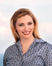 Book review of Icebound: Shipwrecked at the Edge of the World by Andrea  Pitzer