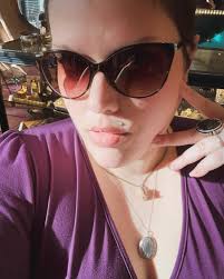 I adore my new Monroe lip piercing stud. My other one had a prong  break-off. Finding the best fit for my face is hard, and many beautiful  options exist! Thanks to @velvetelvispiercing