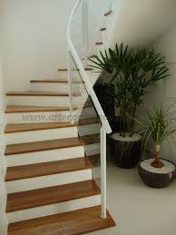 Escada Com Corrimaos Branco De Ferro Fechado Com Vidro Reforma Casa Corrimao De Escada Escada De Ferro E Escada De Ferro Externa