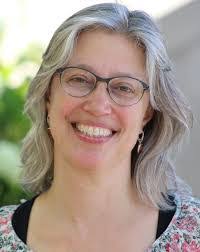 Sara Chadwick's Instagram, Twitter & Facebook