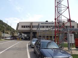 De altfel prin punctul de trecere a frontierei porţile de fier i traficul a crescut cu aproximativ 20% în ultimele două zile. AtenÈ›ie È™oferi CamerÄƒ FixÄƒ De Verificare A Rovinietei In Vama PorÈ›ile De Fier I DescoperÄƒ MehedinÈ›i