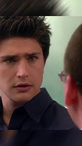 Kyle Small's Instagram, Twitter & Facebook