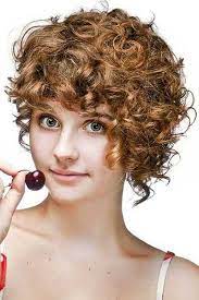 Round faces are difficult to style. Pin On Curly Hair