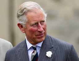 Vizi, manie, tenerezze e tragedie: Firenze Carlo D Inghilterra Gioca A Carte Alla Caritas Redattore Sociale