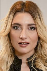 Lucia Fernandez's Instagram, Twitter & Facebook