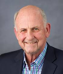 Shidler Business Fall/Winter 2024 Issue by University of Hawaiʻi at Mānoa