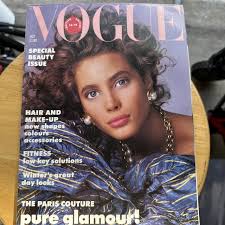 VINTAGE VOGUE 2/1986 Renee Simonsen Paulina Porizkova Christy Turlington  Spain $69.00