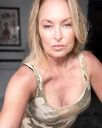 Clara York (@claracarlayork) · Instagram 照片和视频