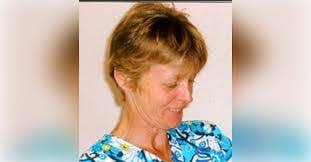 Lynn Norman's Instagram, Twitter & Facebook