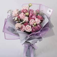 Flowers On Twitter In 2021 Flowers Bouquet Gift Gift Bouquet Beautiful Flower Arrangements