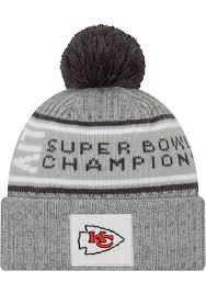 If you need a few more accessories to really bring out your team spirit. New Era Kansas City Chiefs Grey Super Bowl Liv Champions Parade Pom Mens Knit Hat 59003124
