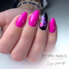 Pin Adăugat De Roxana Maria Pe Manicure Modele Manichiură Idei
