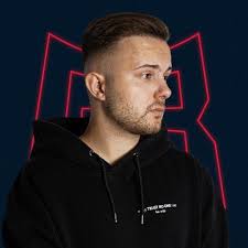 Daniel Knabe (@DanielKnabe1)