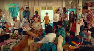 Hari raya aidilfitri is a holiday which is celebrated in indonesia, malaysia, singapore, philippines, and brunei, and celebrates the end of ramadan. Our 8 Favourite Hari Raya Ads For 2018 Creative Girlboss Inspiration