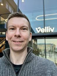 I dag har jeg 25 års jubilæum på min arbejdsplads. Den har ikke altid  heddet Velliv. Den har ikke altid ligget på samme adresse og jeg har ikke  altid haft de samme