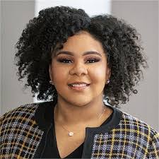 Tavia Williams's Instagram, Twitter & Facebook