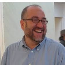 José Luis Blondet. Comisario, Crítico/Periodista, Investigador/Docente