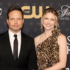 Kelley Wolf, Party of Five Scott's estranged wife, appears to be detained  by police on livestream days after announcing divorce | The Independent