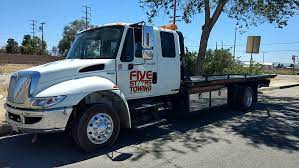 Tow Truck 1080p 2k 4k 5k Hd Wallpapers Free Download Wallpaper Flare