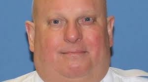 Suffolk Police Lt. Robert Van Zeyl dies from coronavirus, officials say
