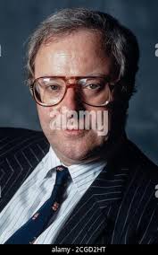 Law Society of England and Wales President Tony Holland at Law Society's  House, 113 Chancery Lane, London. 07 September 1990. Photo: Neil Turner  Stock Photo