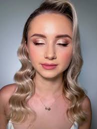 PTPA. If you're looking for a female makeup artist don't hesitate to drop a  message 💌